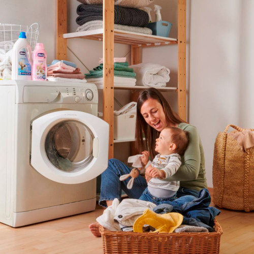 Гель для прання Chicco Sensitive для дитячих речей 1.5 л (8058664122325)