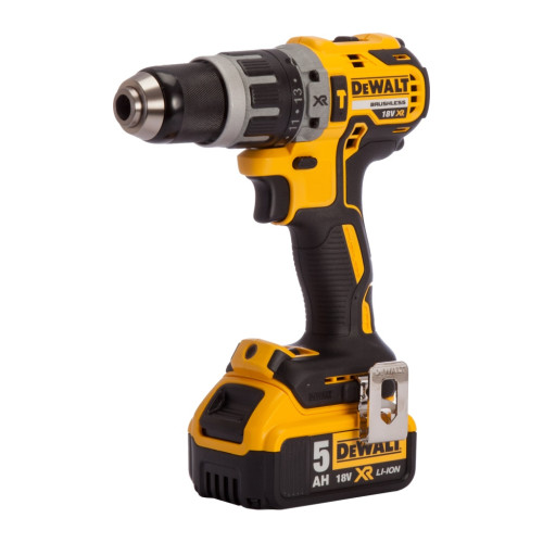 Шуруповерт DeWALT DCD796P2