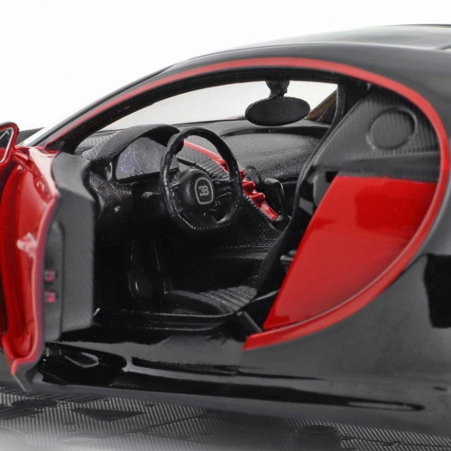 Машина Maisto Bugatti Chiron Sport (1:24) (31524 black/red)