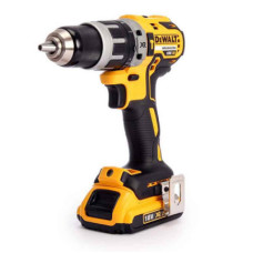 Шуруповерт DeWALT DCD796D2