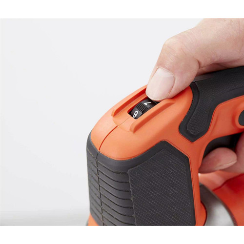 Електролобзик Black&Decker 50 Вт, 1000 - 3100 хід/хв, 2.2 кг, кейс (BES610K)