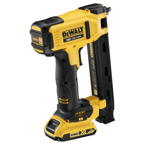 Степлер будівельний DeWALT 18В XR, довжина/ширина скоби 25/19.7 мм, 2xAh, кейс TSTAK (DCN701D2)