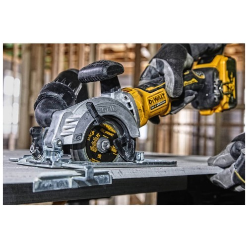 Дискова пила DeWALT 18В XR Li-Ion, безщіткова, диск 115х9.5 мм, 2.5 кг, 2x5Ah, кейс TSTAK (DCS571P2)