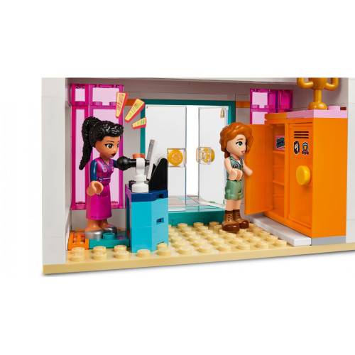 Конструктор LEGO Friends Хартлейк-Сіті: міжнародна школа 985 деталей (41731)