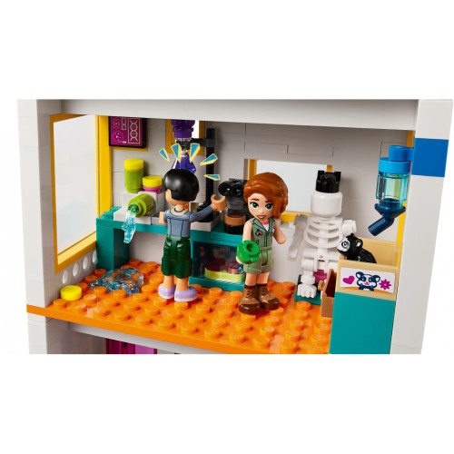 Конструктор LEGO Friends Хартлейк-Сіті: міжнародна школа 985 деталей (41731)