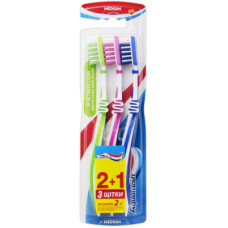 Зубна щітка Aquafresh In-between Clean Medium 3 шт. (3830029292998)