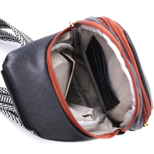 Сумка Vintage З отвором для навушників з екошкіри Чорна (22787)