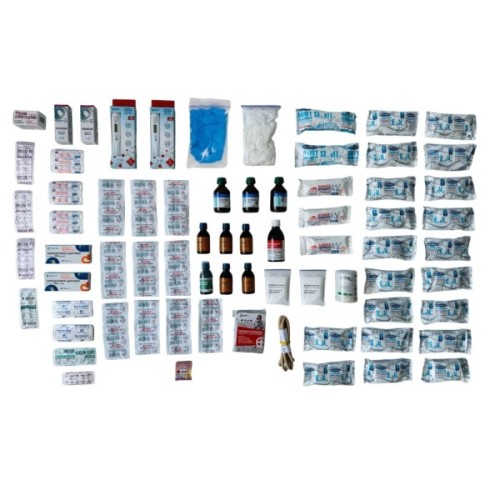 Автомобільна аптечка Poputchik 02-066-М