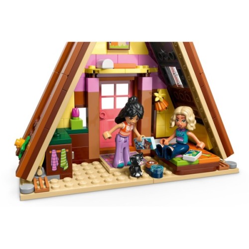 Конструктор LEGO Friends Будиночок для кемпінгу на природі (42682)