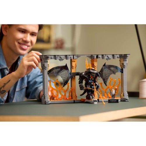 Конструктор LEGO Icons Володар кілець: Балрог. Книжковий куточок (10367)