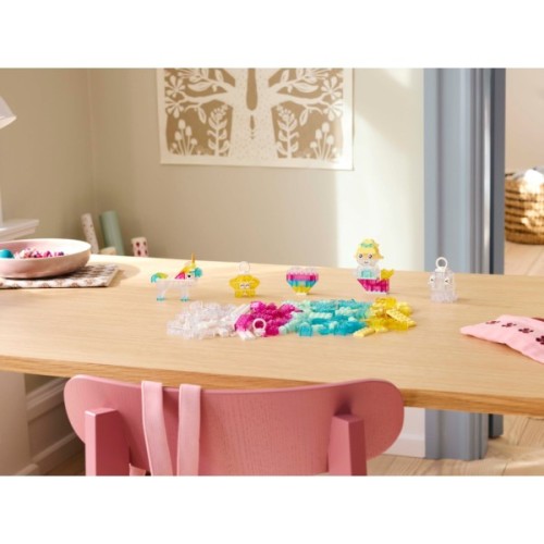 Конструктор LEGO Classic Чарівна прозора коробка (11040)