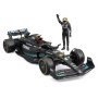 Масштабна модель автомобіля Bburago Автомодель з фігуркою - Mercedes-AMG F1 W14 E Performance, 1:24 (18-28037)