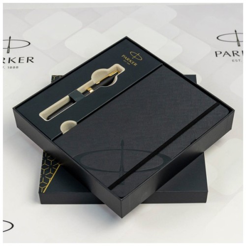 Ручка пір'яна Parker SONNET 17 Matte Black Lacquer GT  FP F + блокнот Parker + подар.упаковка GIFT24 (84 811b24)