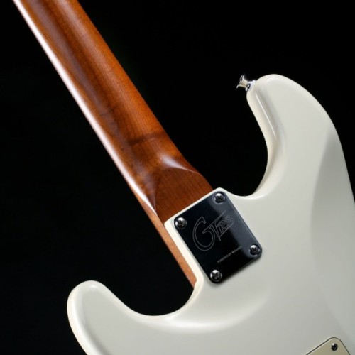 Електрогітара Mooer GTRS Standard S801 White