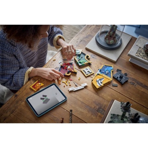 Конструктор LEGO Harry Potter Герб гуртожитку Гоґвортсу (76462)