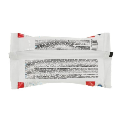 Вологі серветки Naturelle Антибактеріальні з д-пантенолом, іонами срібла й вітаміном Е 15 шт. (4820207590823)