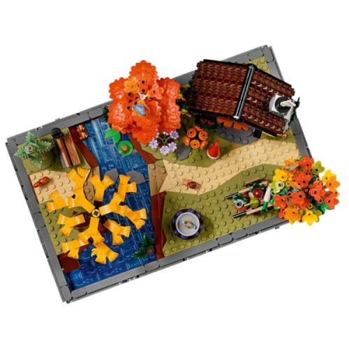 Конструктор LEGO Icons Осінній котеджний сад (11372)