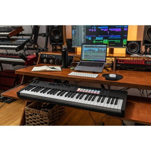 MIDI-клавіатура Novation Launchkey 61 MK4 (236473)