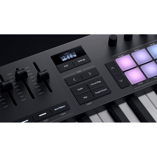 MIDI-клавіатура Novation Launchkey 61 MK4 (236473)