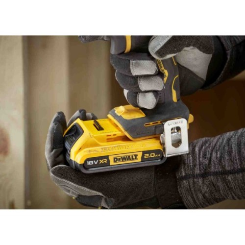 Шуруповерт DeWALT XR Li-Ion 18V 2x2Ah, 74 Нм, 0-450/0-1650 об/хв, 1.17 кг, TSTAK (DCD799D2T)