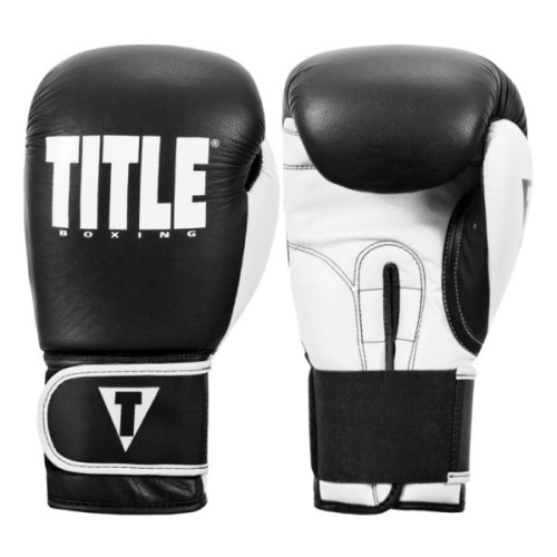 Боксерські рукавички Title Boxing Dynamic Strike Black/White 12 oz (XDBG 12 BK/WH)