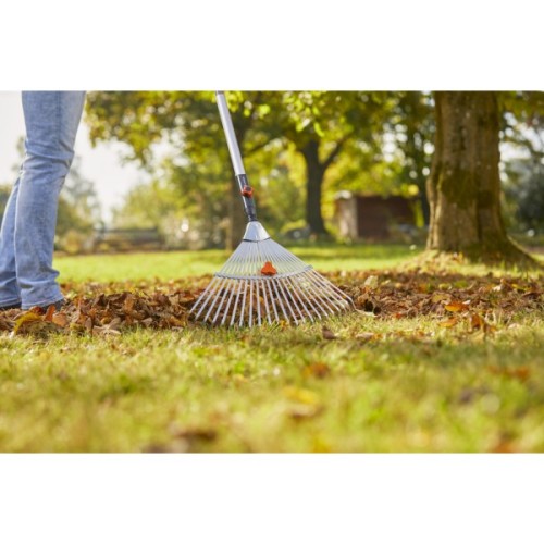 Граблі Gardena Combisystem сталеві віялові, 30-50 см (03103-20.000.00)