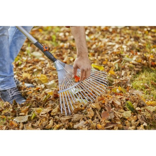 Граблі Gardena Combisystem сталеві віялові, 30-50 см (03103-20.000.00)