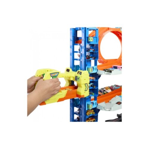 Автотрек Hot Wheels Легендарний гараж (HKX48)