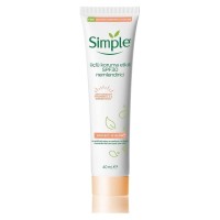Крем для обличчя Simple Protect & Glow Потрійного захисту з SPF 30 Зволожувальний 40 мл (8717163866900)