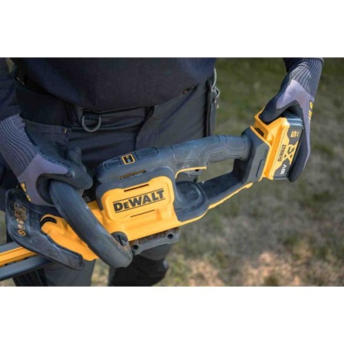 Кущоріз DeWALT акумуляторний, 18V, ніж 55 см, до 25 мм, (без АКБ та ЗУ) (DCMHT564N)