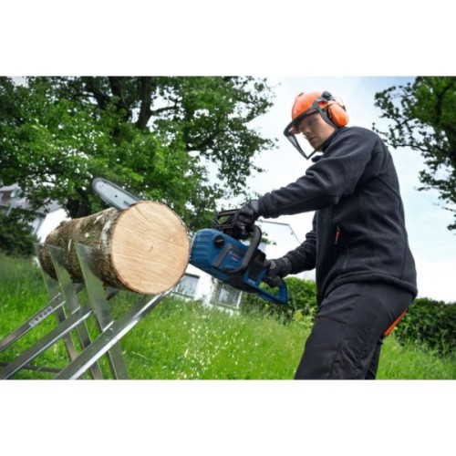 Ланцюгова пила Bosch Professional GKE 18V-40, 18V, шина 40см 3.7кг (без АКБ та ЗП) (0.600.8D3.000)