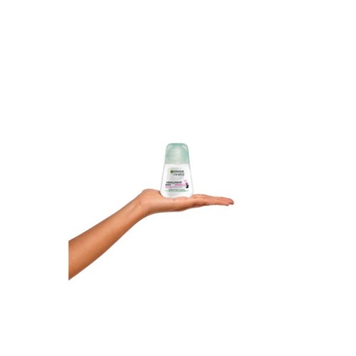 Антиперспірант Garnier Mineral Невидимий Свіжість Квітів роликовий 50 мл (3600541448148)