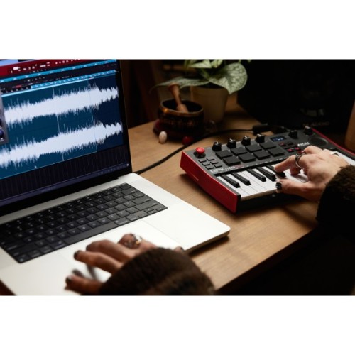 MIDI-клавіатура Akai MPK Mini Play MK3 (233076)