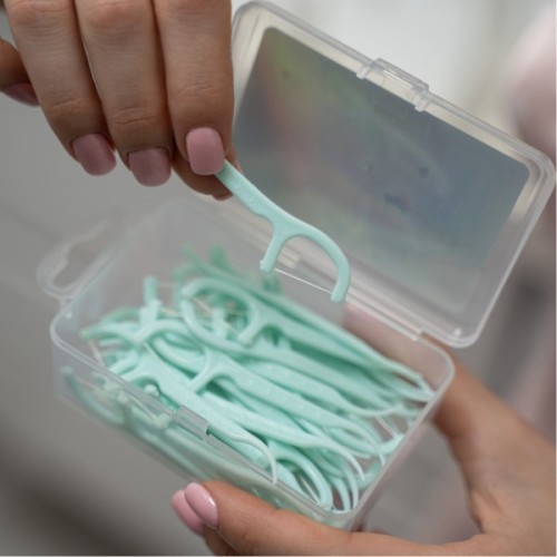 Флос-зубочистки Fesco Ultra Dental Floss Picks 40 шт. (4820204702410)