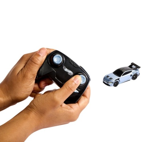 Радіокерована іграшка Hot Wheels Ford Mustang GTD (JBH04)