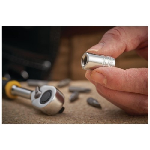 Тримач для біт Stanley 1/4" (FMMT18007-0)
