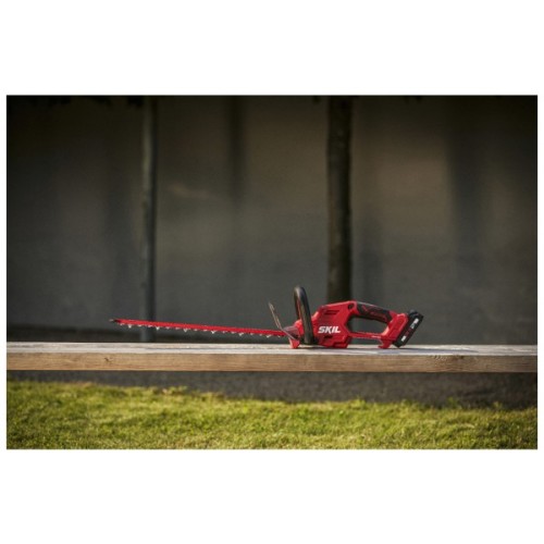 Кущоріз Skil акумуляторний безщітковий 0438 CA Li-Ion 20V, 2.5Ah (GH1E0438CA+BC1E3110A)