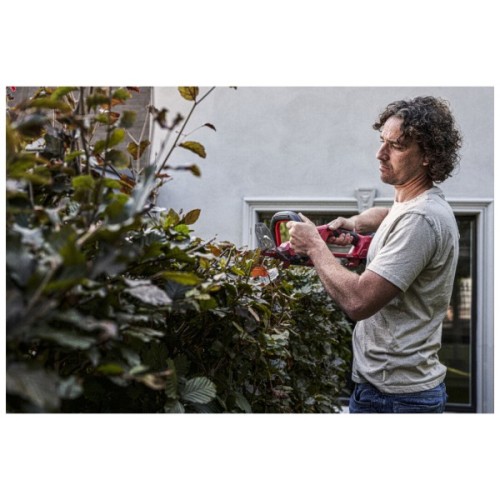 Кущоріз Skil акумуляторний безщітковий 0438 CA Li-Ion 20V, 2.5Ah (GH1E0438CA+BC1E3110A)