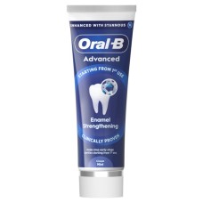 Зубна паста Oral-B Advanced Зміцнення емалі Чиста м'ята 75 мл (8006530090797)
