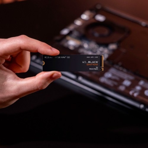 Накопичувач SSD M.2 2280 2TB SN7100 WD (WDS200T4X0E)