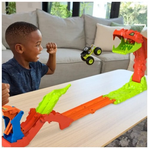 Автотрек Hot Wheels Monster Trucks Атака змії (JJN44)