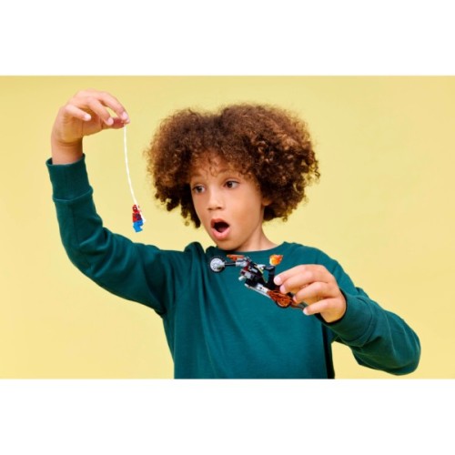 Конструктор LEGO Super Heroes Людина-павук vs. Примарний вершник на мотоциклі (76335)