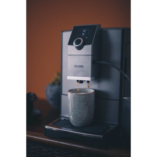 Кавомашина Nivona NICR795