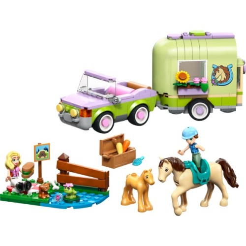 Конструктор LEGO Friends Причіп для коня й лошати (42695)