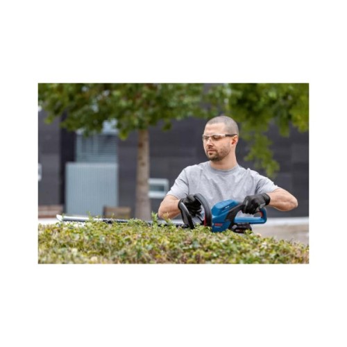 Кущоріз Bosch акумуляторний Professional GHE 18V-60 18V, 60мм, крок різу 23мм, 2.3кг (без АКБ та ЗП) (0.600.8C9.000)