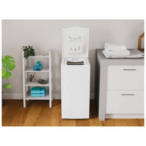 Пральна машина Indesit BTWS60400EU/N
