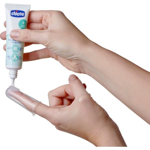 Дитяча зубна паста Chicco Набір: гель для ясен 2в1+ зубна щітка-масажер (11262.00)