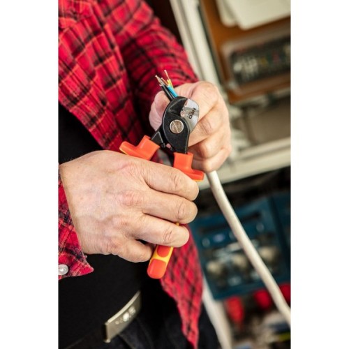 Кабелеріз Neo Tools діелектричний, 160 мм, 1000V, CrV (01-233)