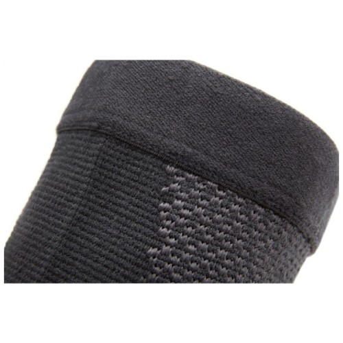 Фіксатор коліна Adidas Performance Knee Support ADSU-13322-NL чорний M (885652007573)