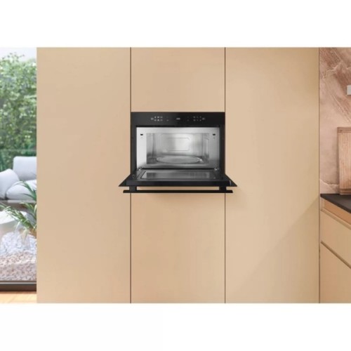 Мікрохвильова піч Whirlpool AMW6440FB